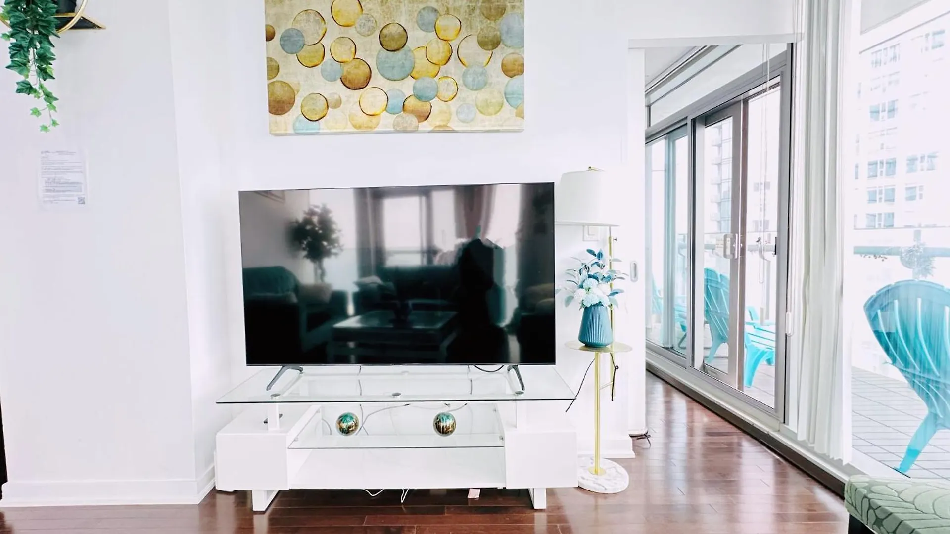 Apartment New Superior Lakeview Luxury 3-Bedroom Suite On 48 Floor Toronto