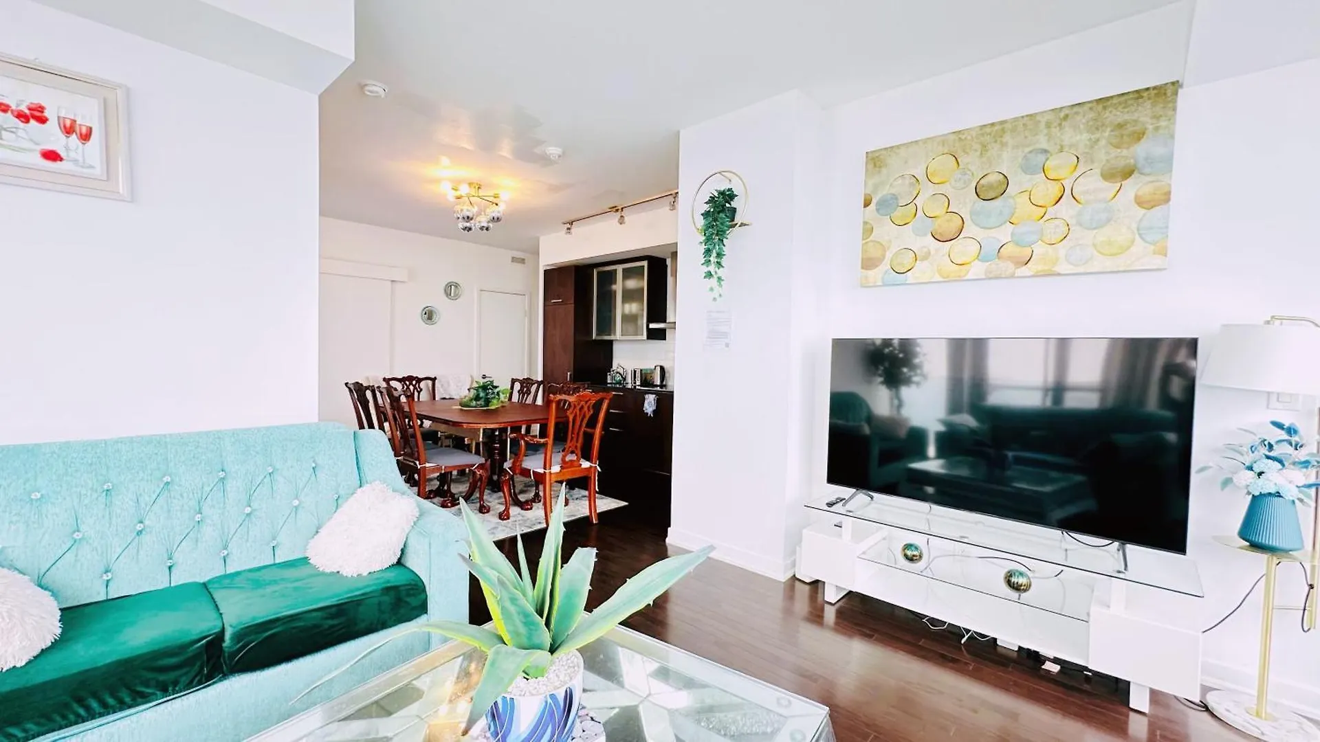 New Superior Lakeview Luxury 3-Bedroom Suite On 48 Floor Toronto 0*,  Canada